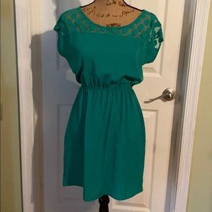 Women’s emerald green Soprano dress